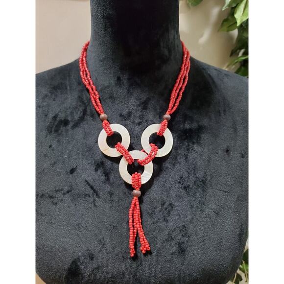 Women's Mother of Pearl Red Triple Layered Seed Beaded Stylish Wear Necklace - Picture 7 of 7